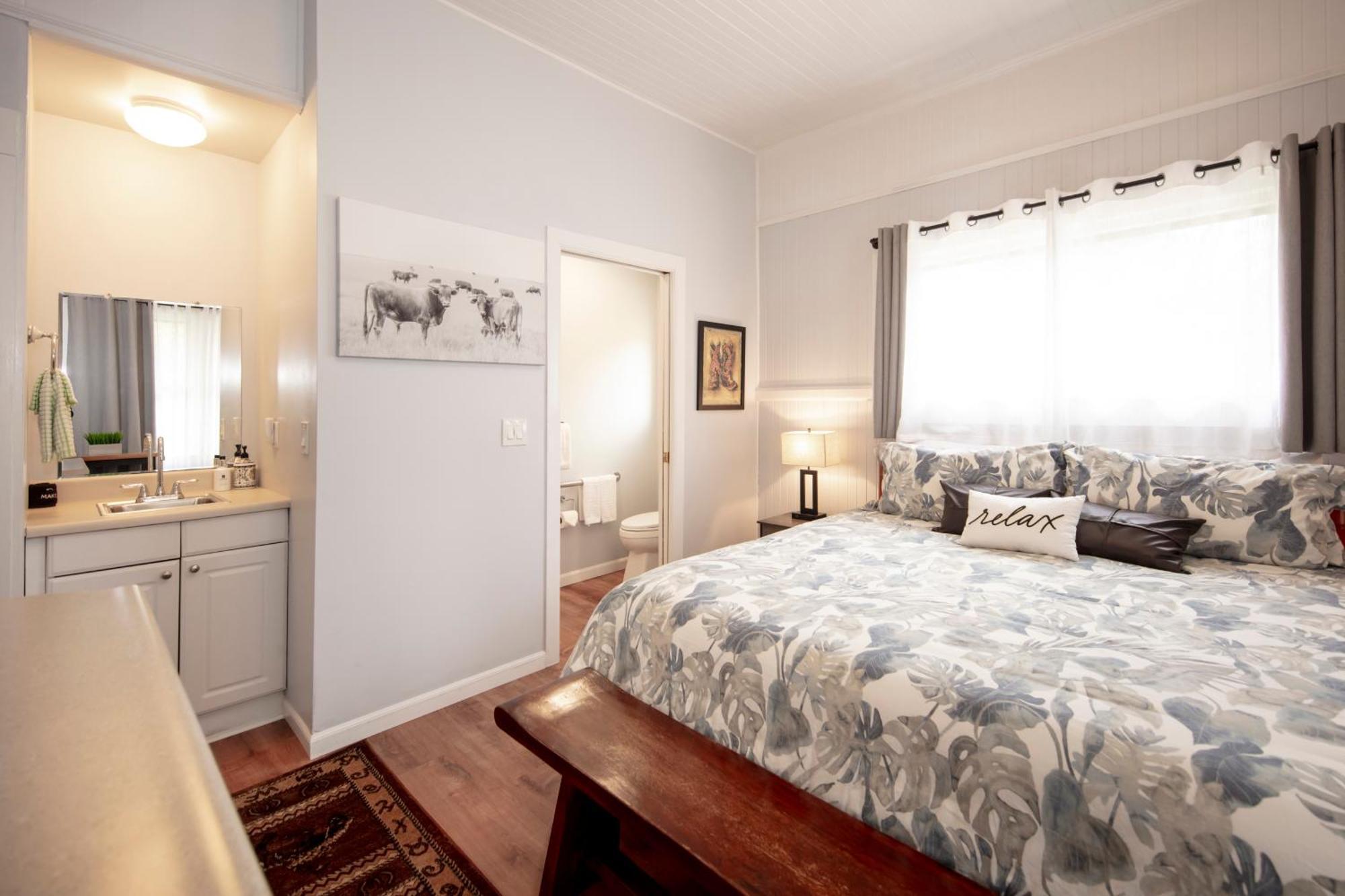 Aloha Junction Bed And Breakfast -Minutes Away From Hawaii Volcanoes National Park Extérieur photo