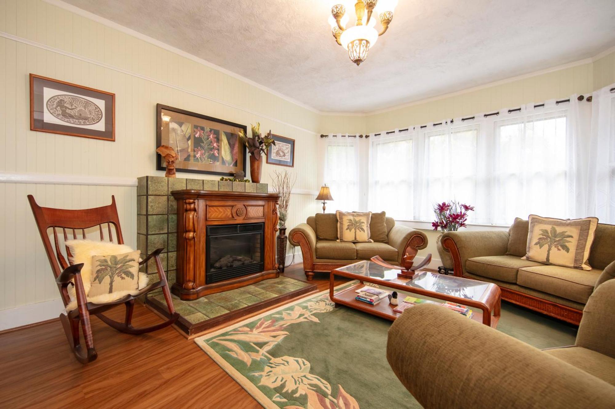 Aloha Junction Bed And Breakfast -Minutes Away From Hawaii Volcanoes National Park Extérieur photo
