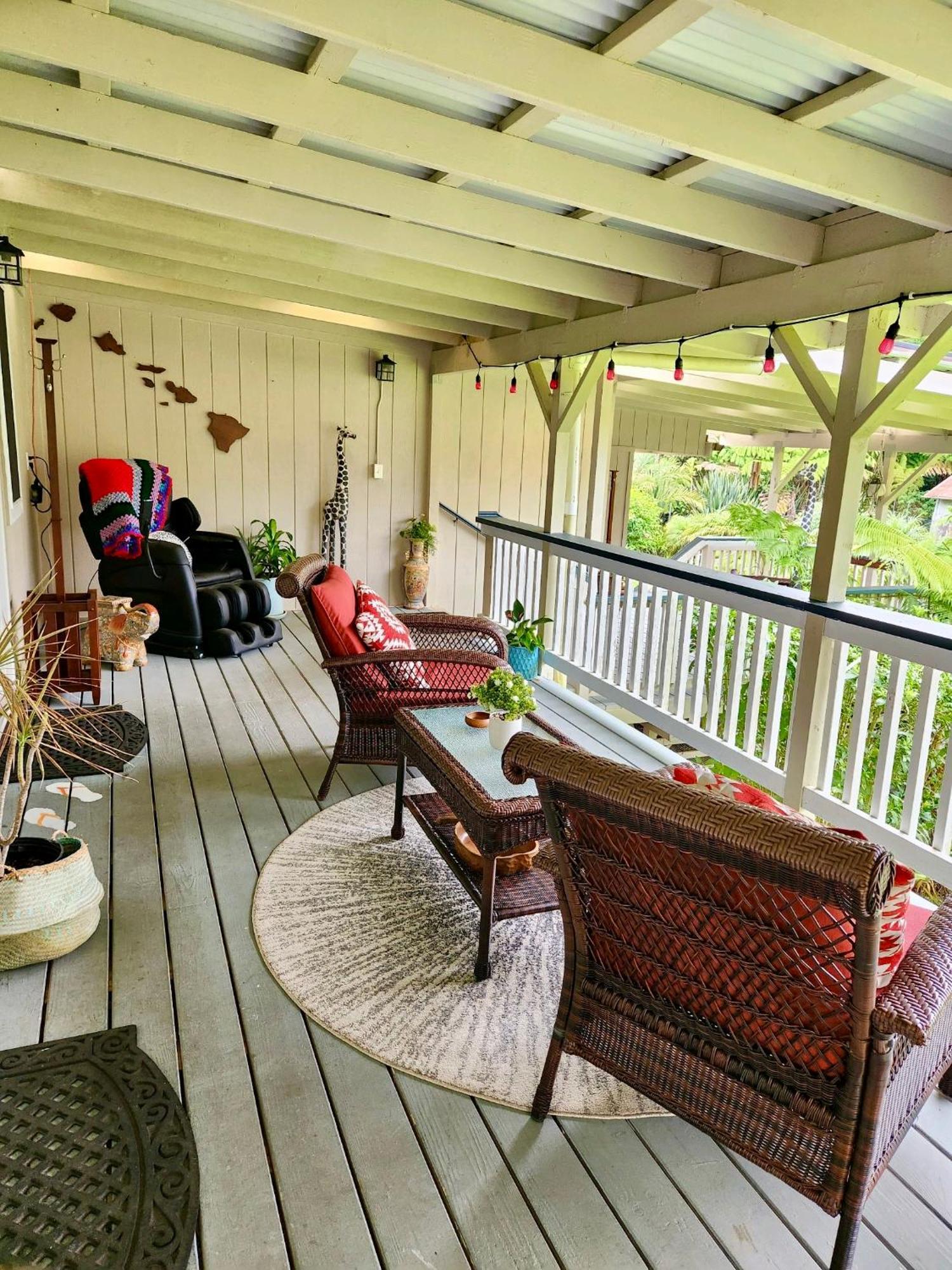 Aloha Junction Bed And Breakfast -Minutes Away From Hawaii Volcanoes National Park Extérieur photo