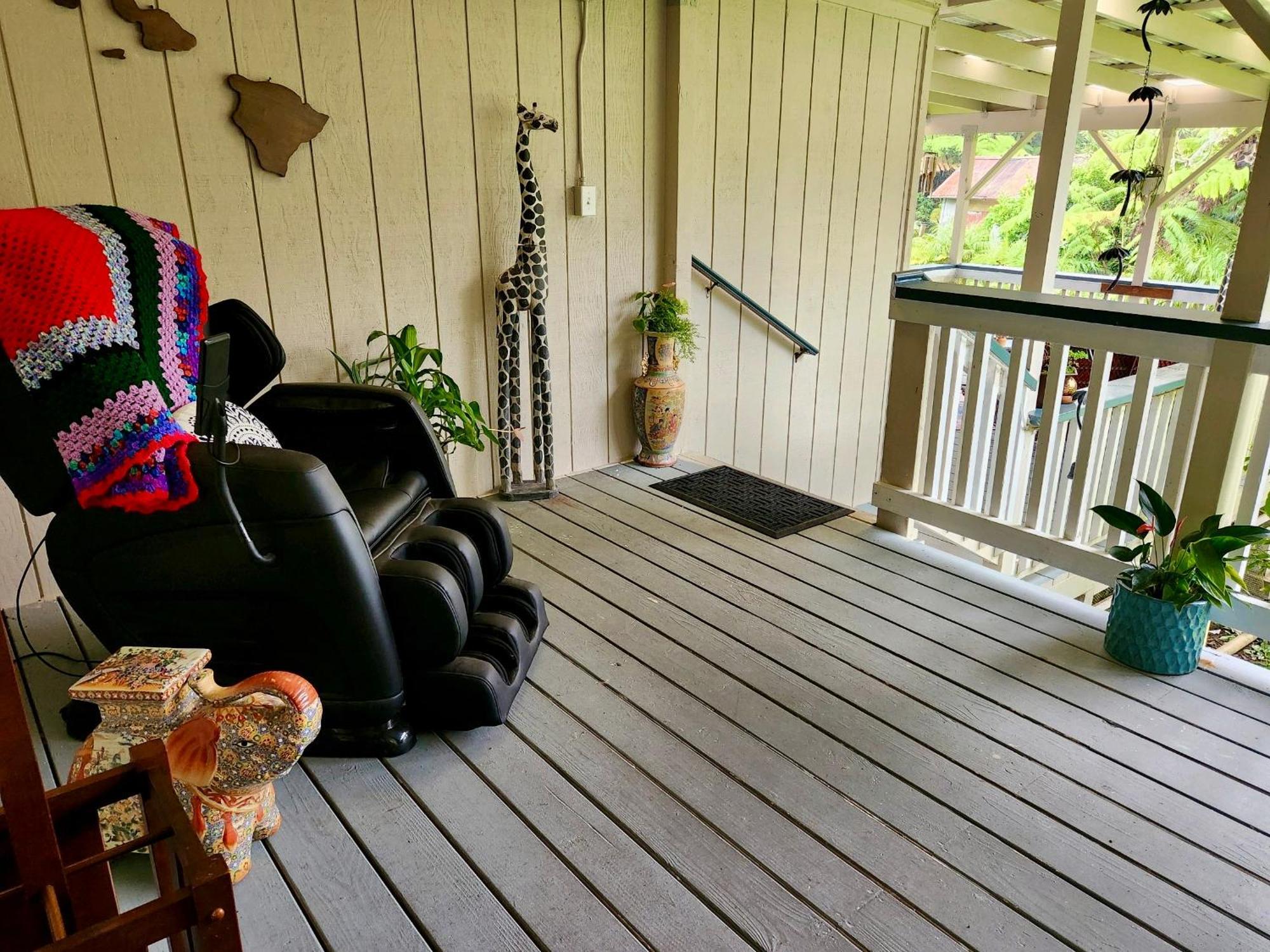 Aloha Junction Bed And Breakfast -Minutes Away From Hawaii Volcanoes National Park Extérieur photo
