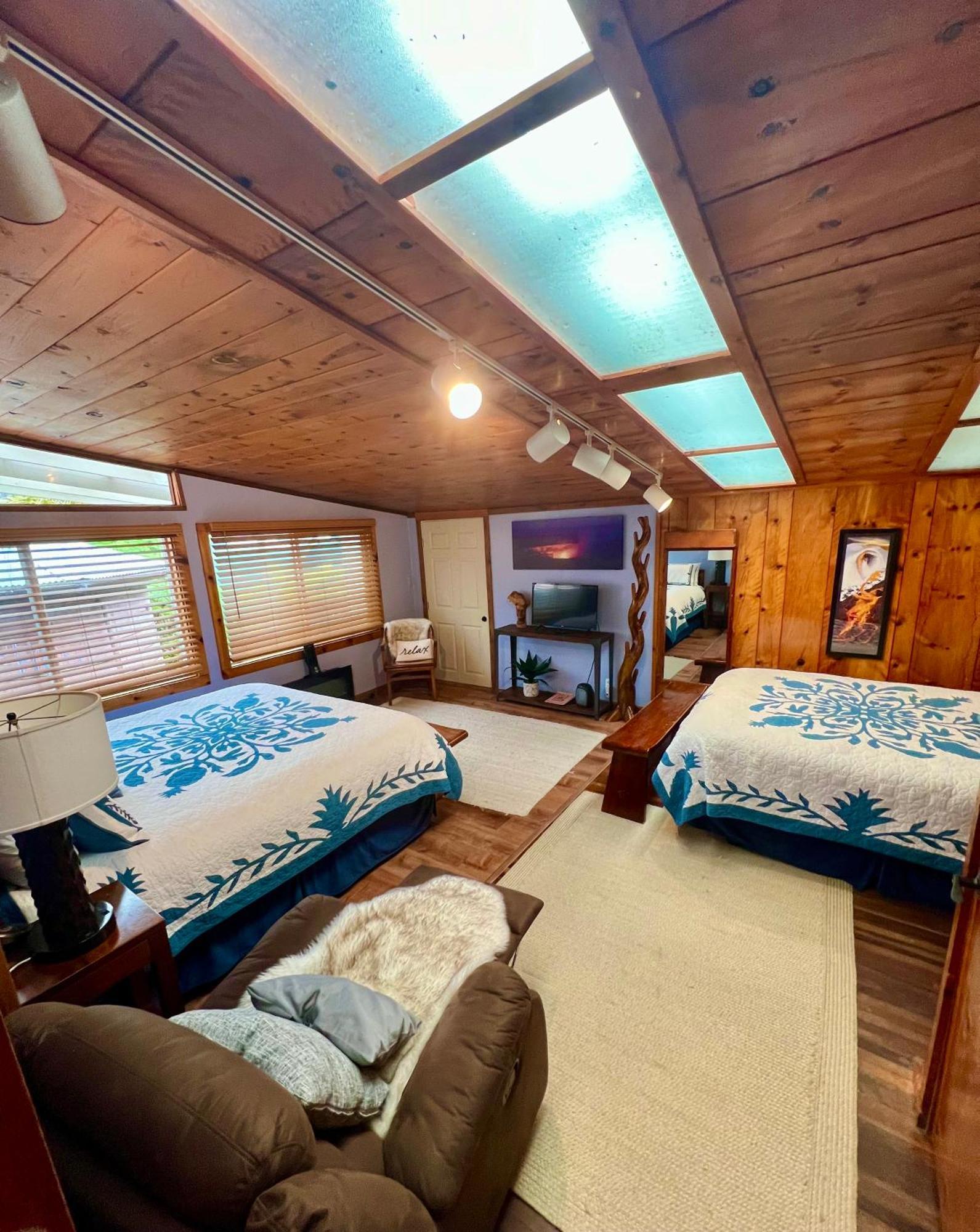 Aloha Junction Bed And Breakfast -Minutes Away From Hawaii Volcanoes National Park Extérieur photo